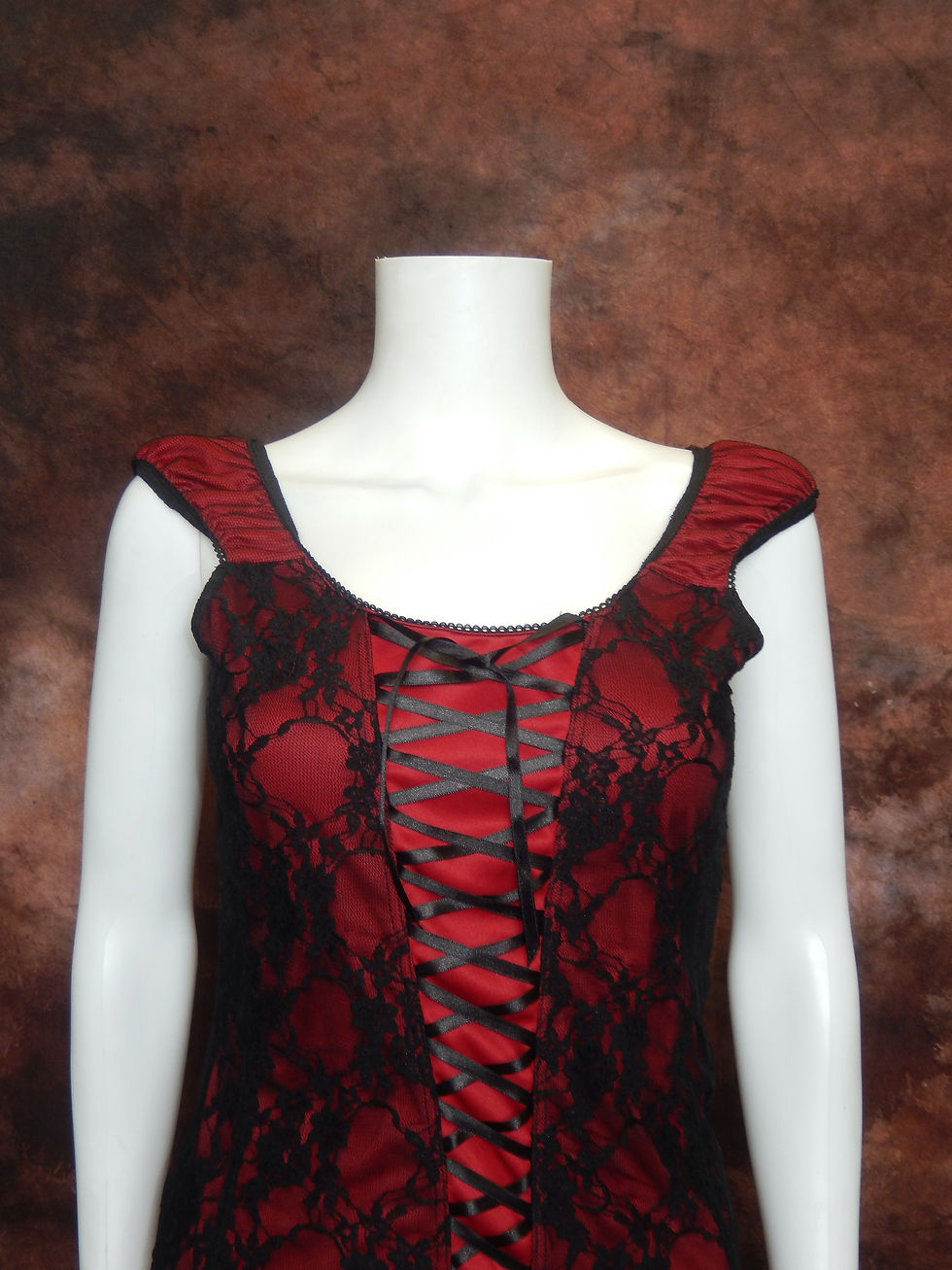 Thumbnail: Vampira Top