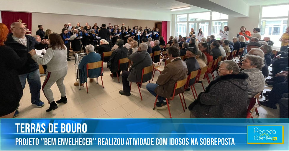 idosos num salão, com coro cantando e pessoas dançando