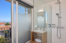 BW_Arcachon_chambre_double_SDB_1