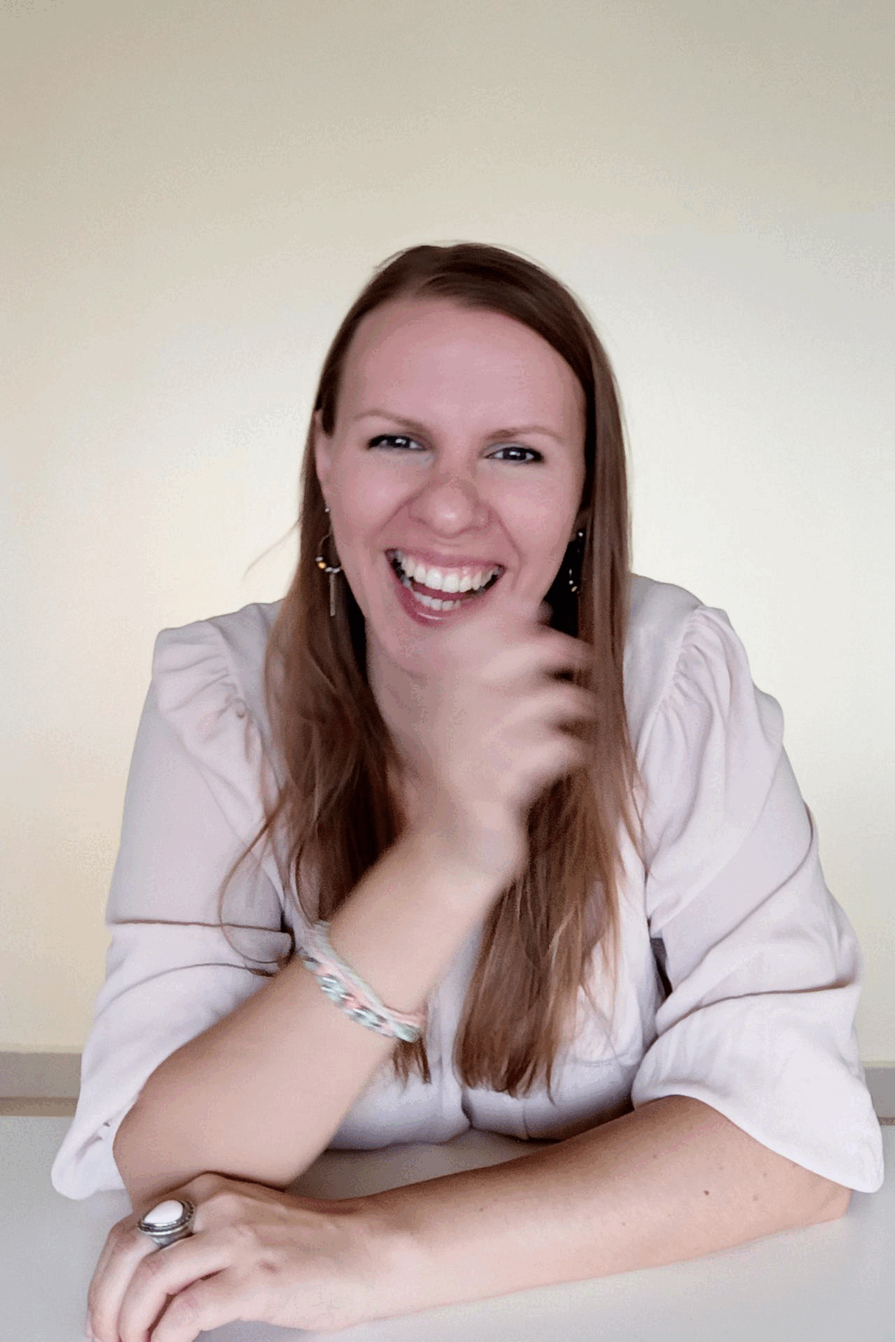 ezgif.com-animated-gif-maker (2).gif