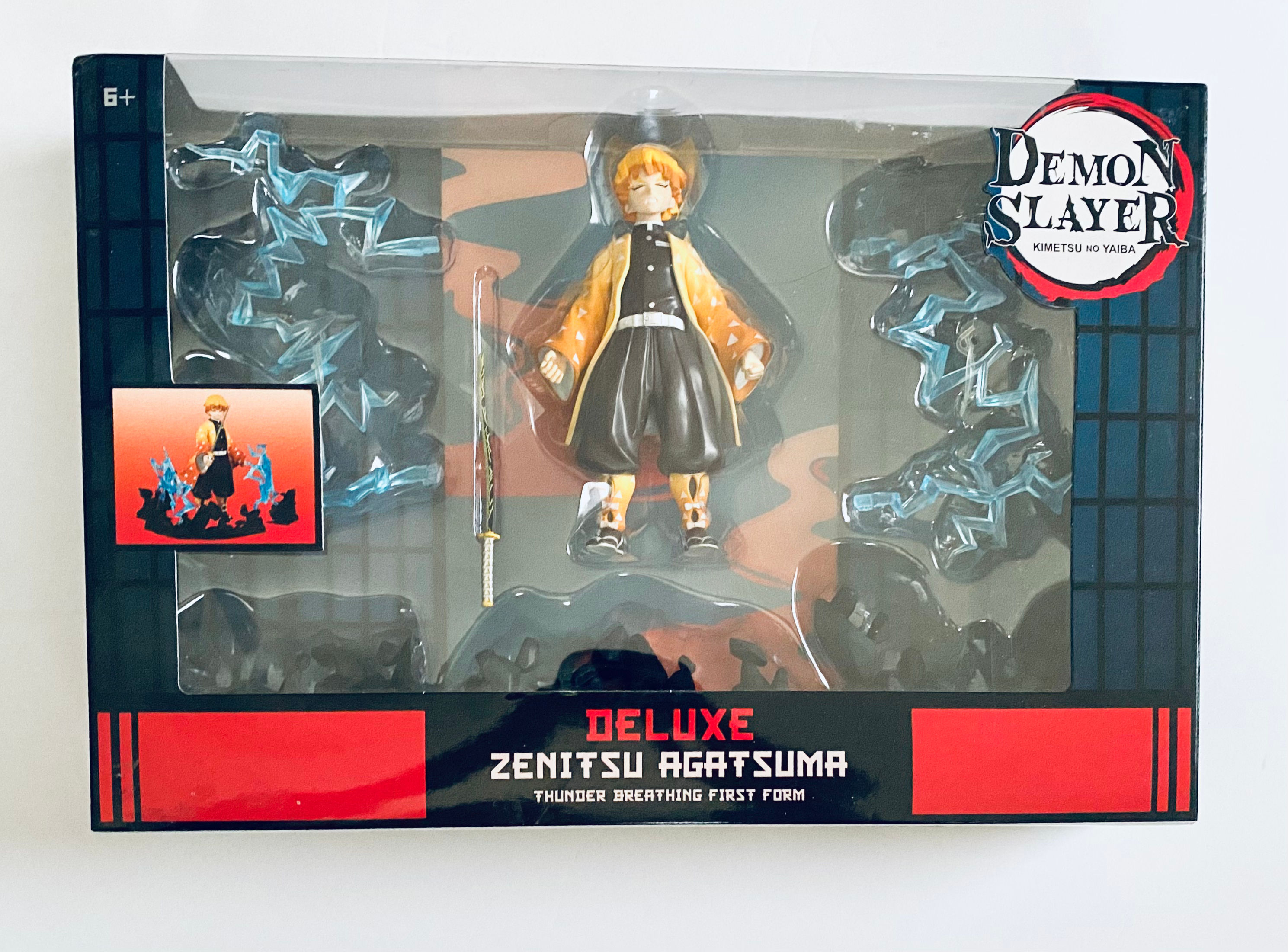 McFarlane Toys Demon Slayer Deluxe Zenitsu Thunder Breathing First Form Figure