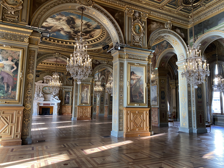 Une première : drone FPV et l'Hotel de Ville Paris