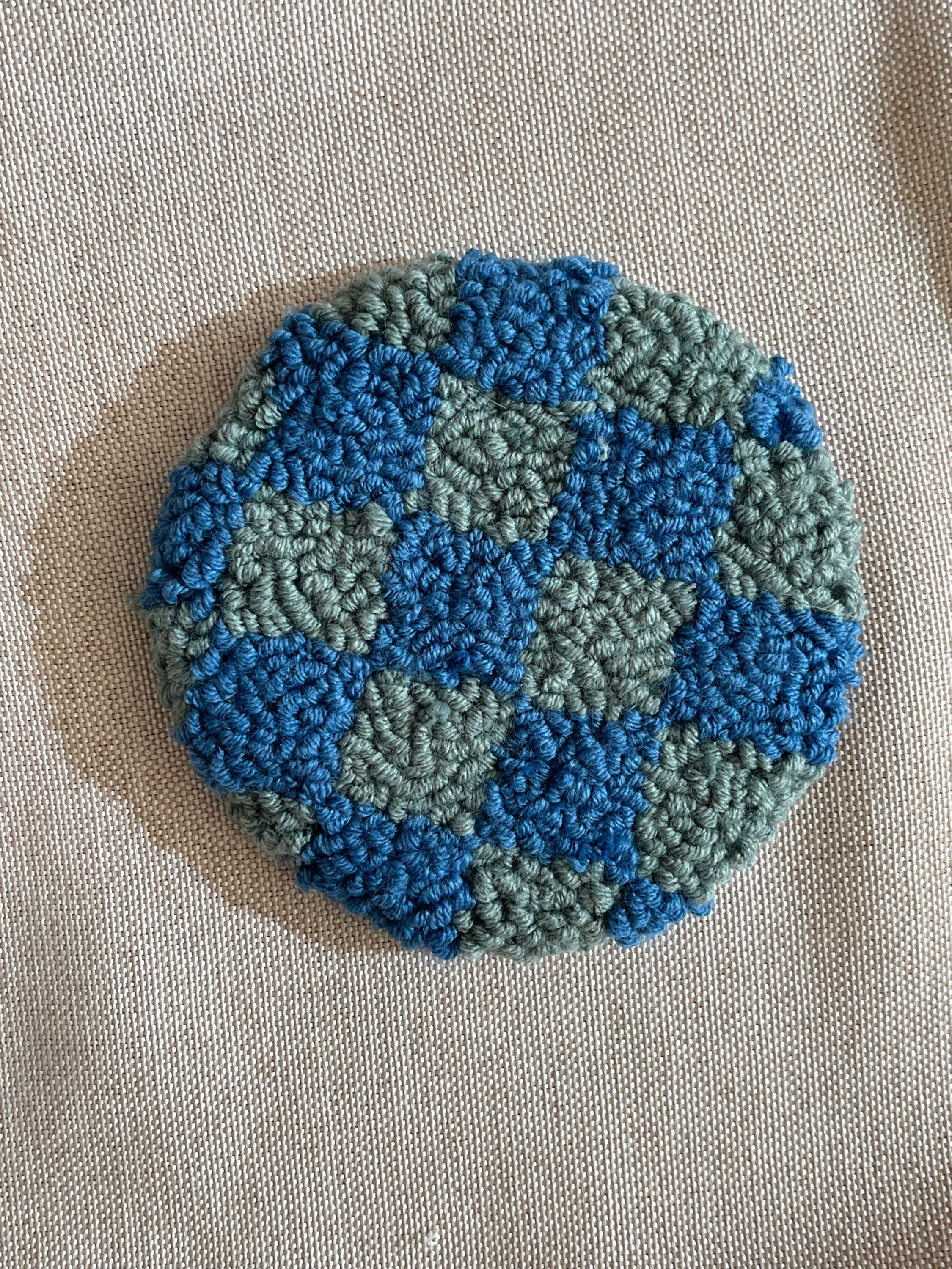 Checkers Mug Rug - Blue/Grey