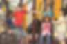 Grupo multiétnico de amigos