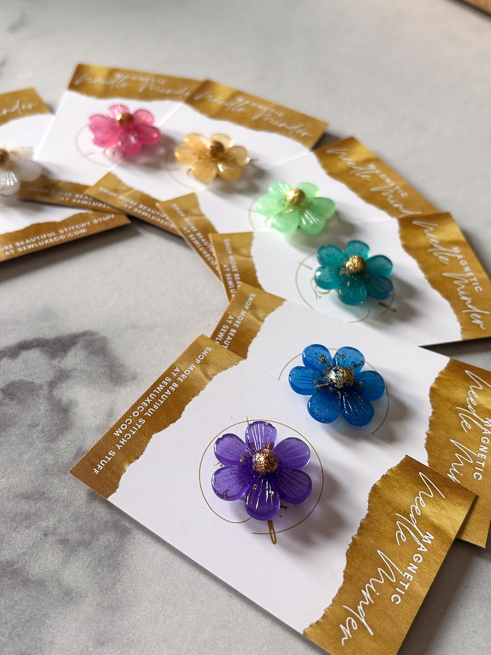 Thumbnail: Spring Daisy Magnetic Needle Minder