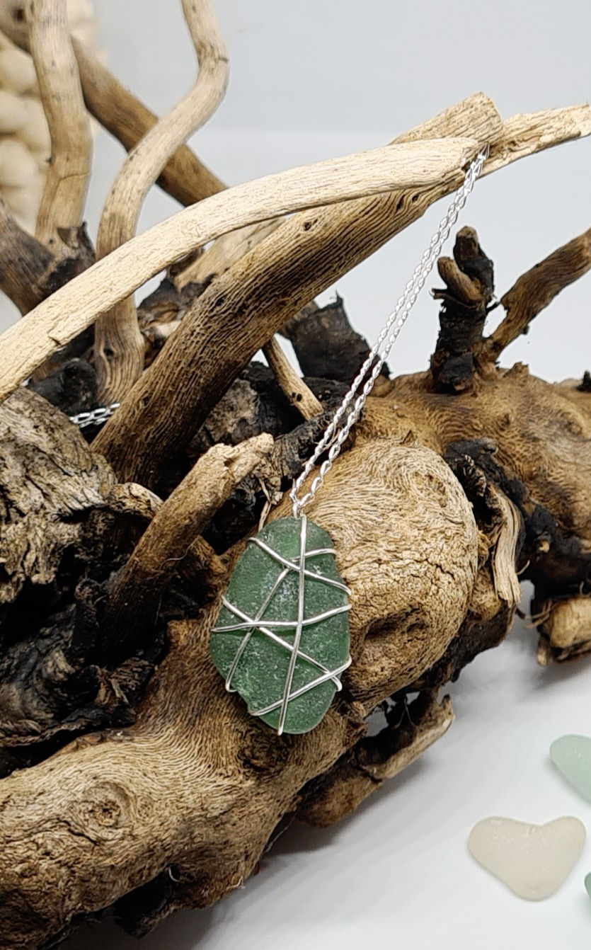 Thumbnail: Small Green Sea Glass Necklace