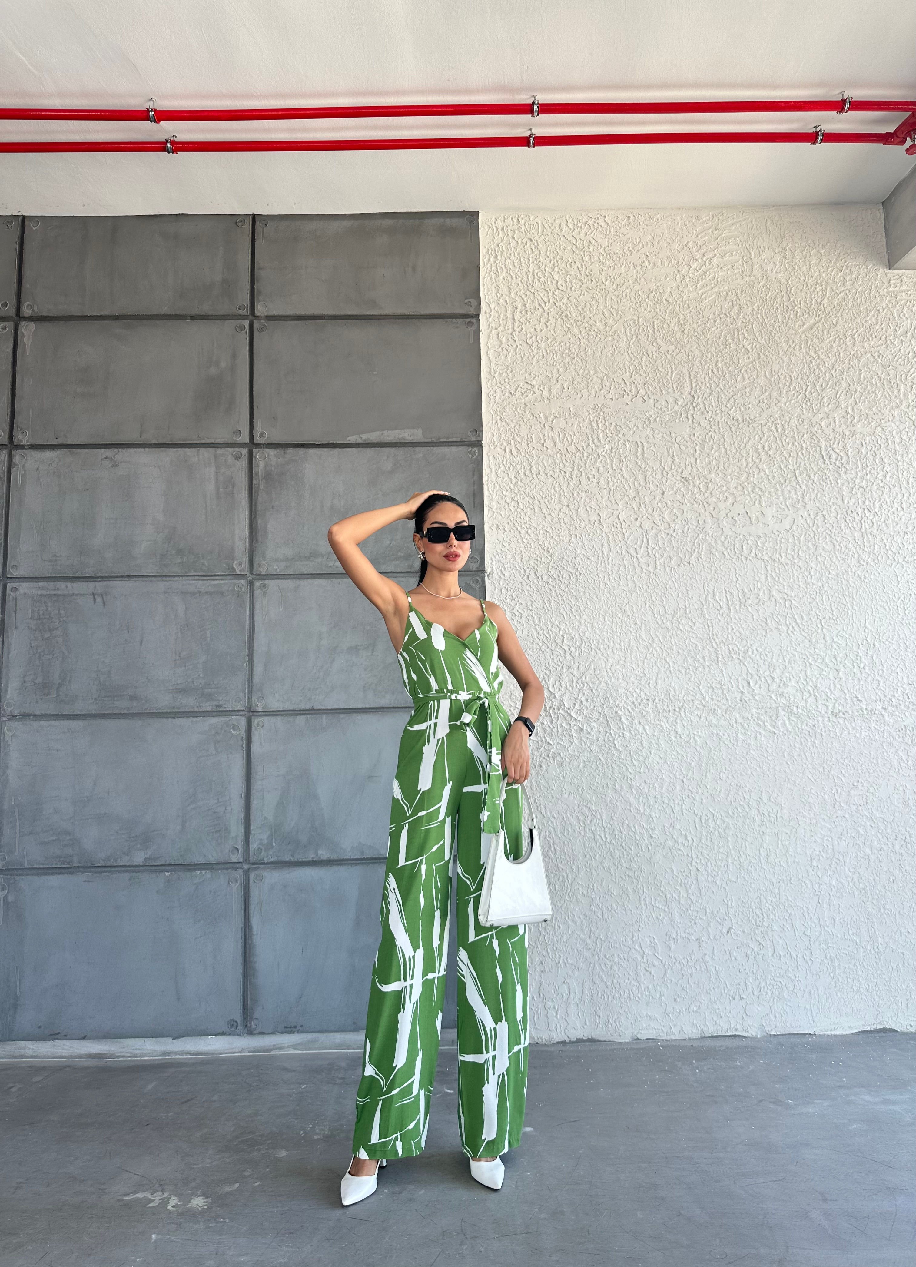 Ολόσωμη Φόρμα με τιραντάκι