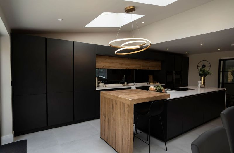 summit haus, Hampshire, Surrey, Berkshire