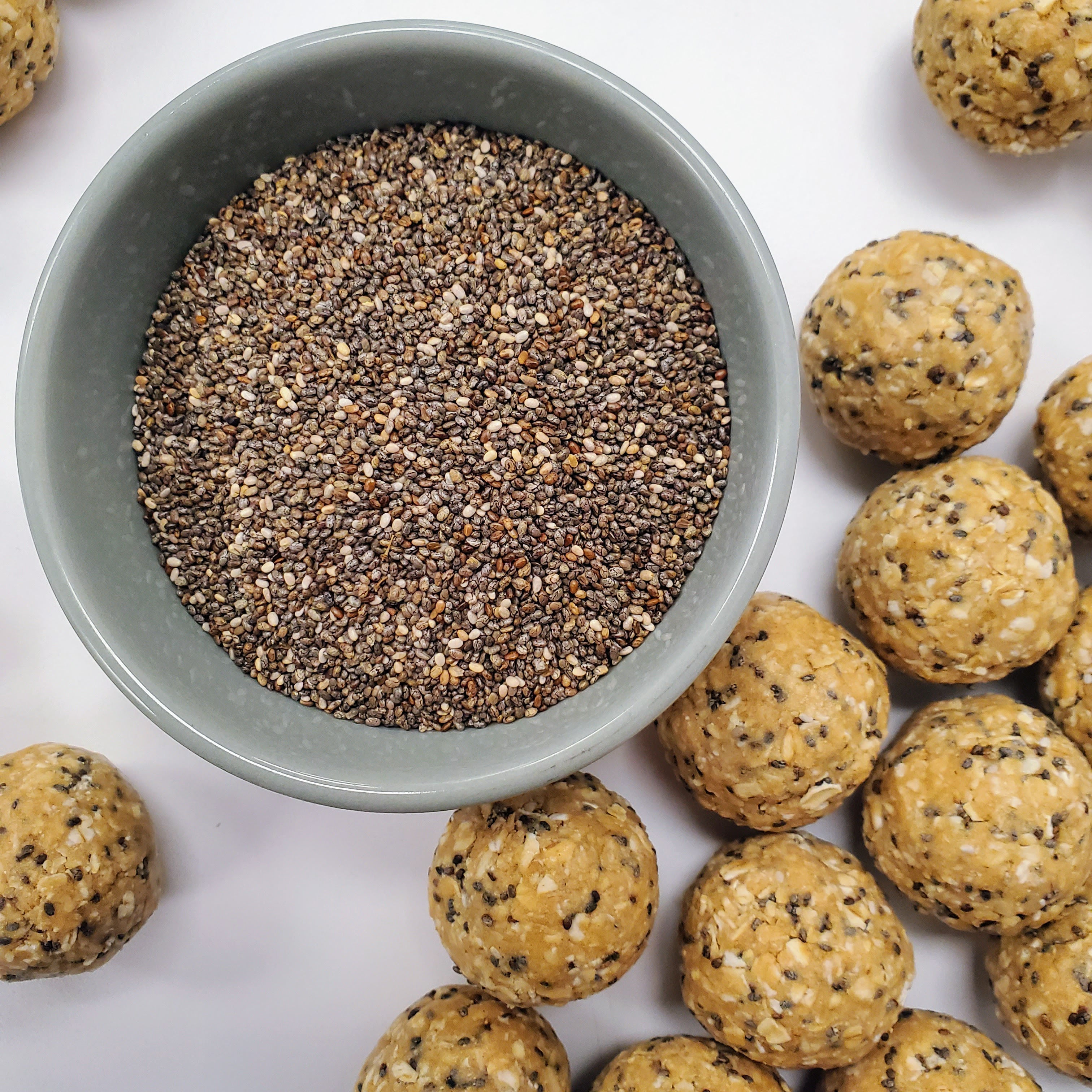 Vanilla Protein Bites