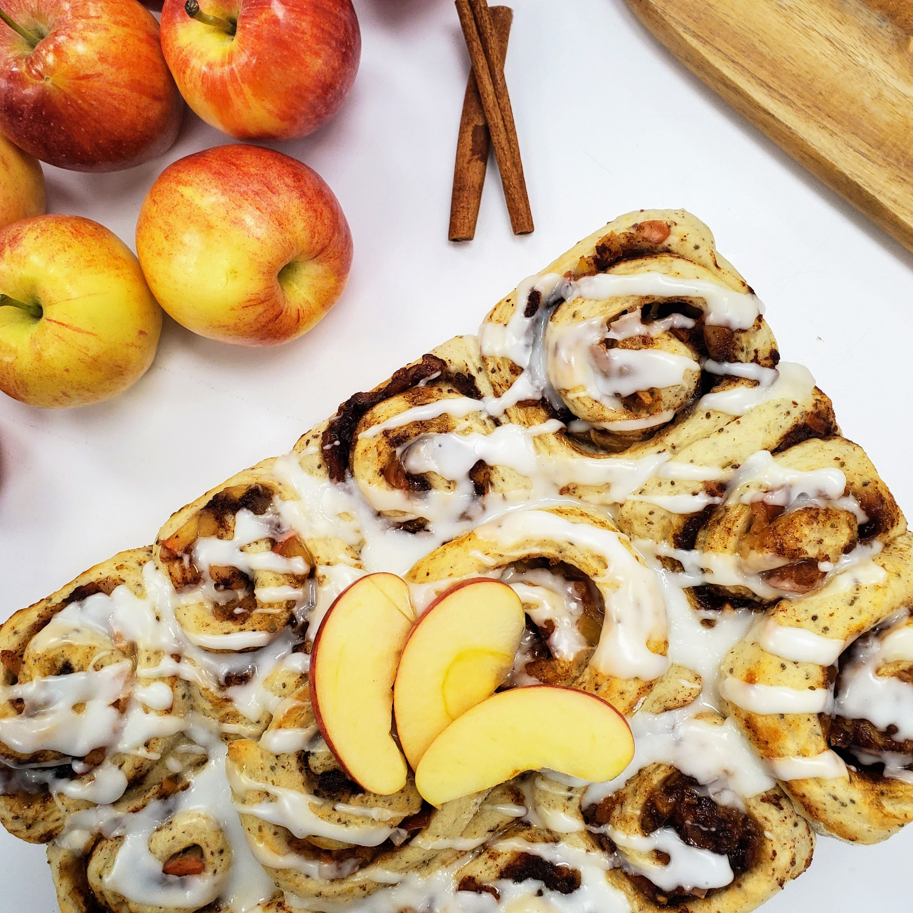 Apple Cinnamon Buns