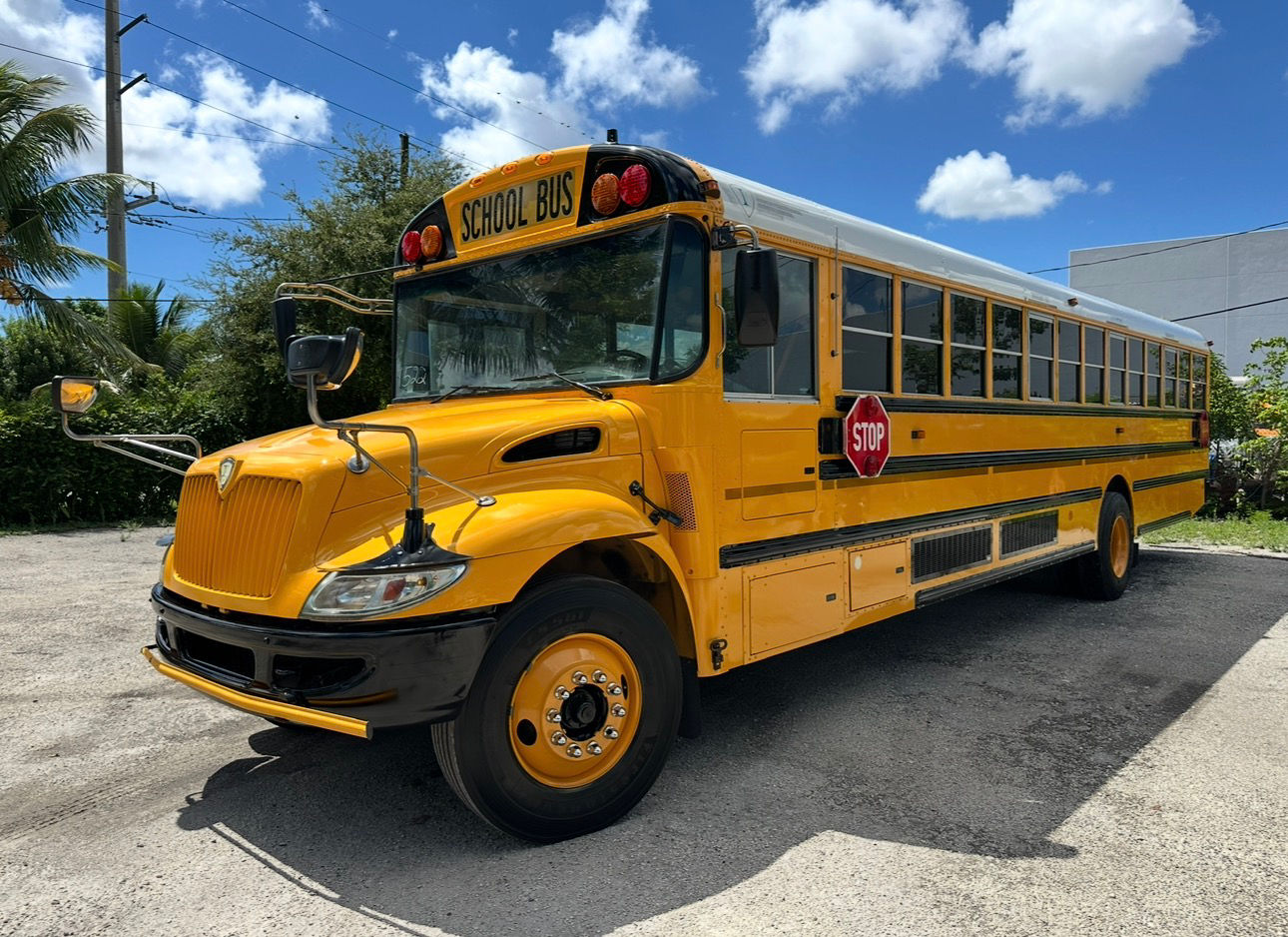 (Available Sept. 9th 2026) 2016 International w/ Cummins 6.7 ISB