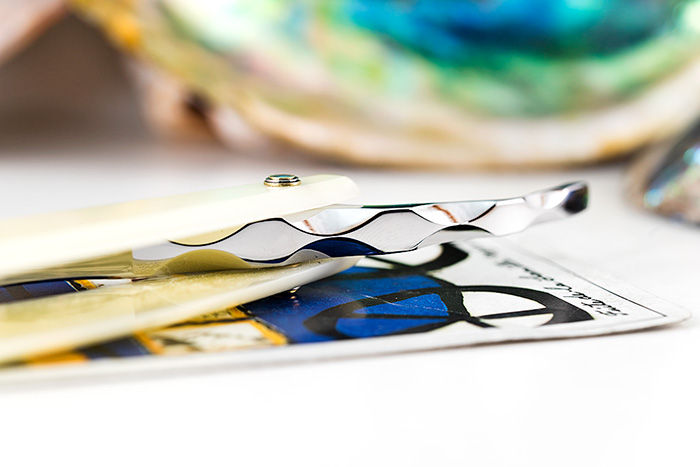 Thumbnail: 9/8+・Spanish Point・Yellow Dino Bone・Faux Ivory