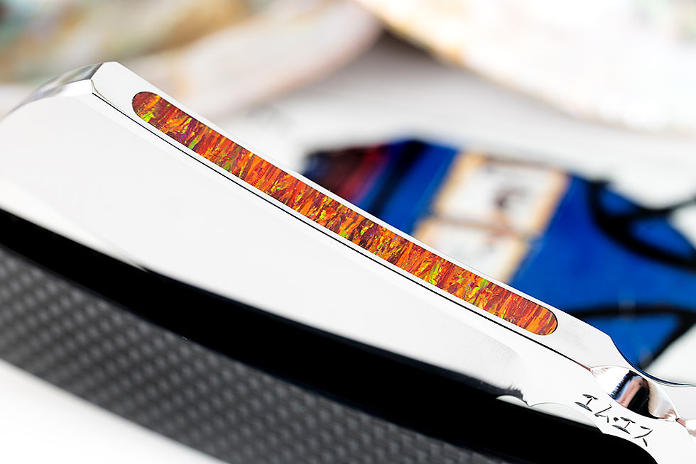 Thumbnail: 9/8・French Point・Yasugi Steel・Australian Red Fire Opal・Straight Razor