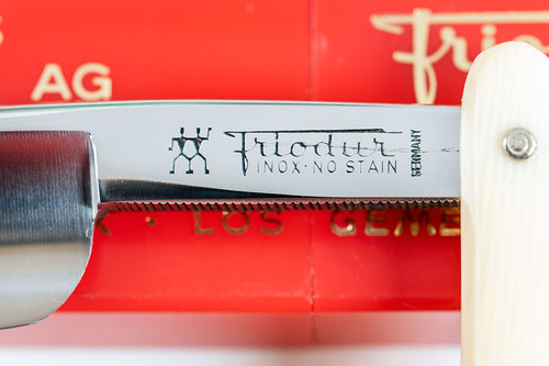 Zwilling J.A. Henckels Vintage 17 1/2 Friodur Inox Razor - Made in