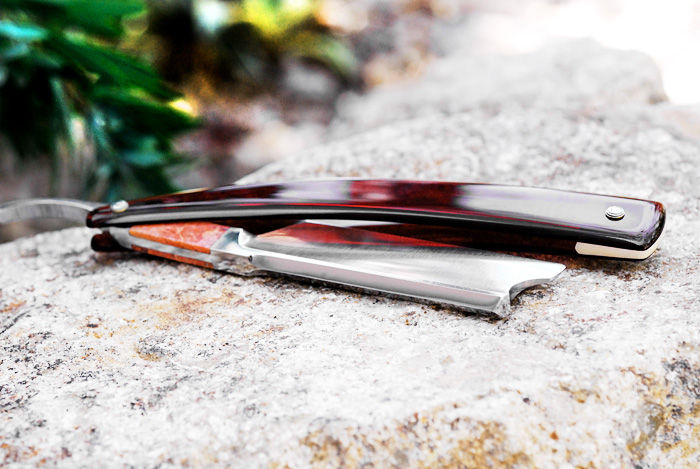 Thumbnail: Max Sprecher Razors 8/8・Barber's Notch ・Apple Coral Inlay・Beveled Spine・Made in USA