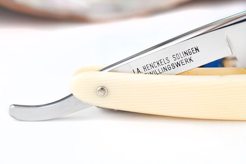 Zwilling J.A. Henckels Vintage 17 1/2 Friodur Inox Razor - Made in