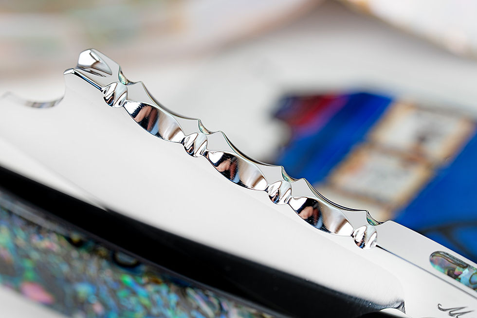 Thumbnail: 9/8・Barber's Notch・Abalone・Straight Razor