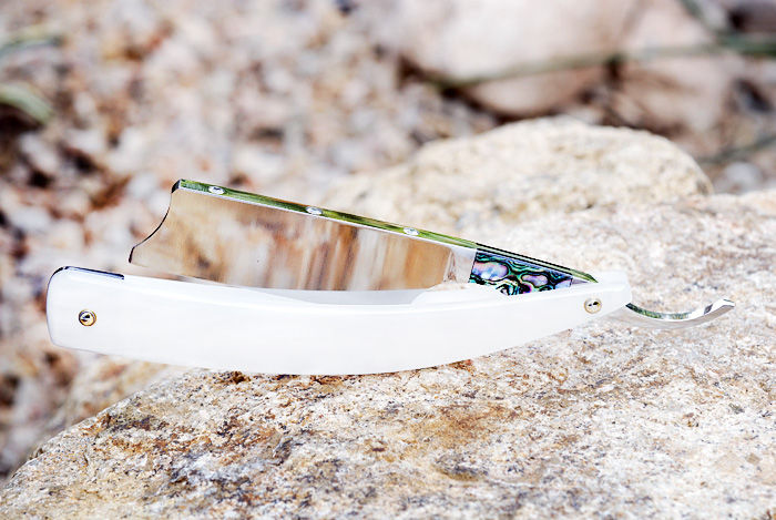 Thumbnail: Max Sprecher Razor・8/8・Spanish Point・Cubic Zirconia ・Abalone・1/4 Hollow