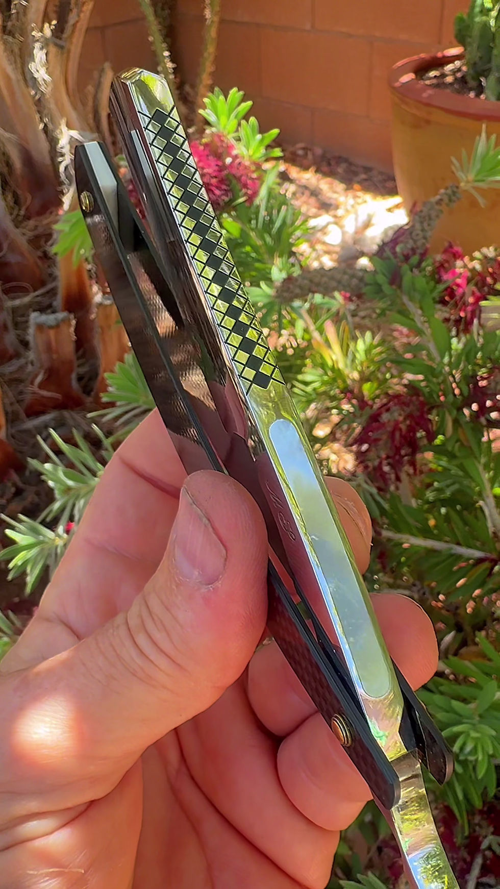 9/8・French Point・Mother Of Pearl・Engraving・Straight Razor