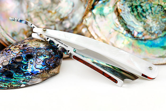 Max Sprecher Razors・9/8・Barber's Notch・Red Jasper・MOP