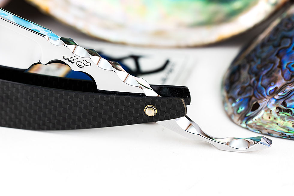 Thumbnail: 9/8・Barber's Notch・ Caribbean Larimar・Carbon Fiber・Straight Razor