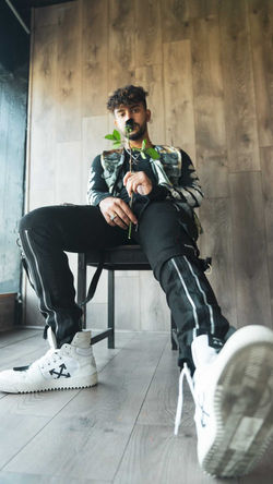 2B000BF1-A6F5-4150-98C4-568F5C0B7B16