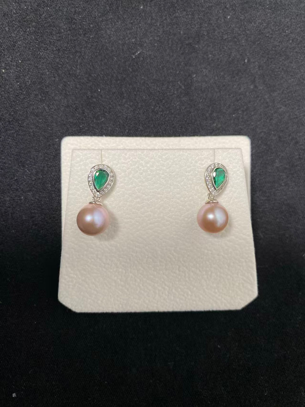 Pink pearl dangle earrings 1