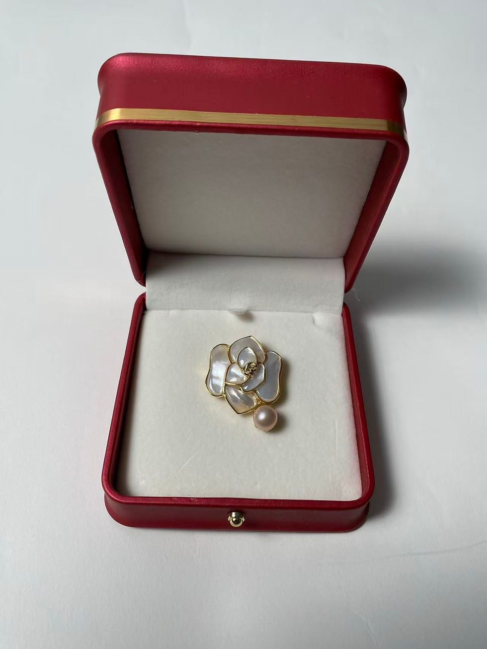 Mother-of-Pearl Floral Brooch  with Pearl Drop – Elegant & Timeless