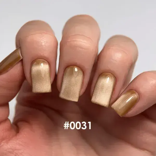 Thumbnail: DNKa' Gel Polish Cat's Eye #0031 Silk, 12 ml