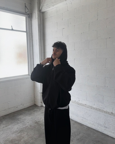 HEAVYWEIGHT ZIP HOODIE - PURE BLACK | RATE.