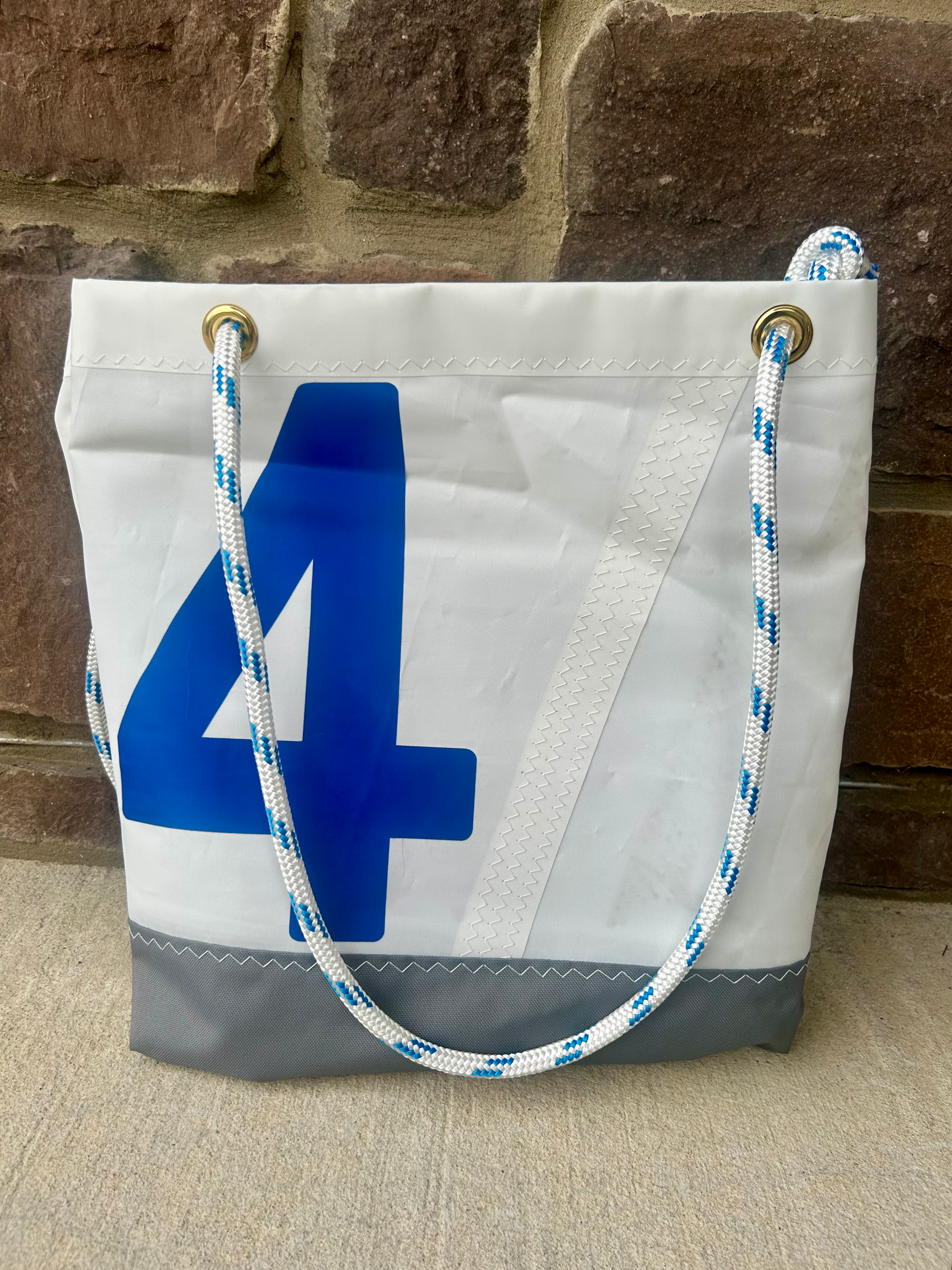 Nautical Tote w/ Grey Bottom