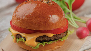 Redcoat Tavern: Burger Royalty in Royal Oak