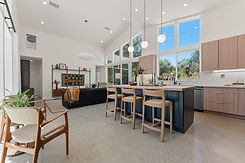 2219 Navarro Ave-5.jpg