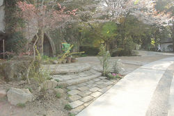 アプローチリフォーム　造園工事　久留米市ワイン工場