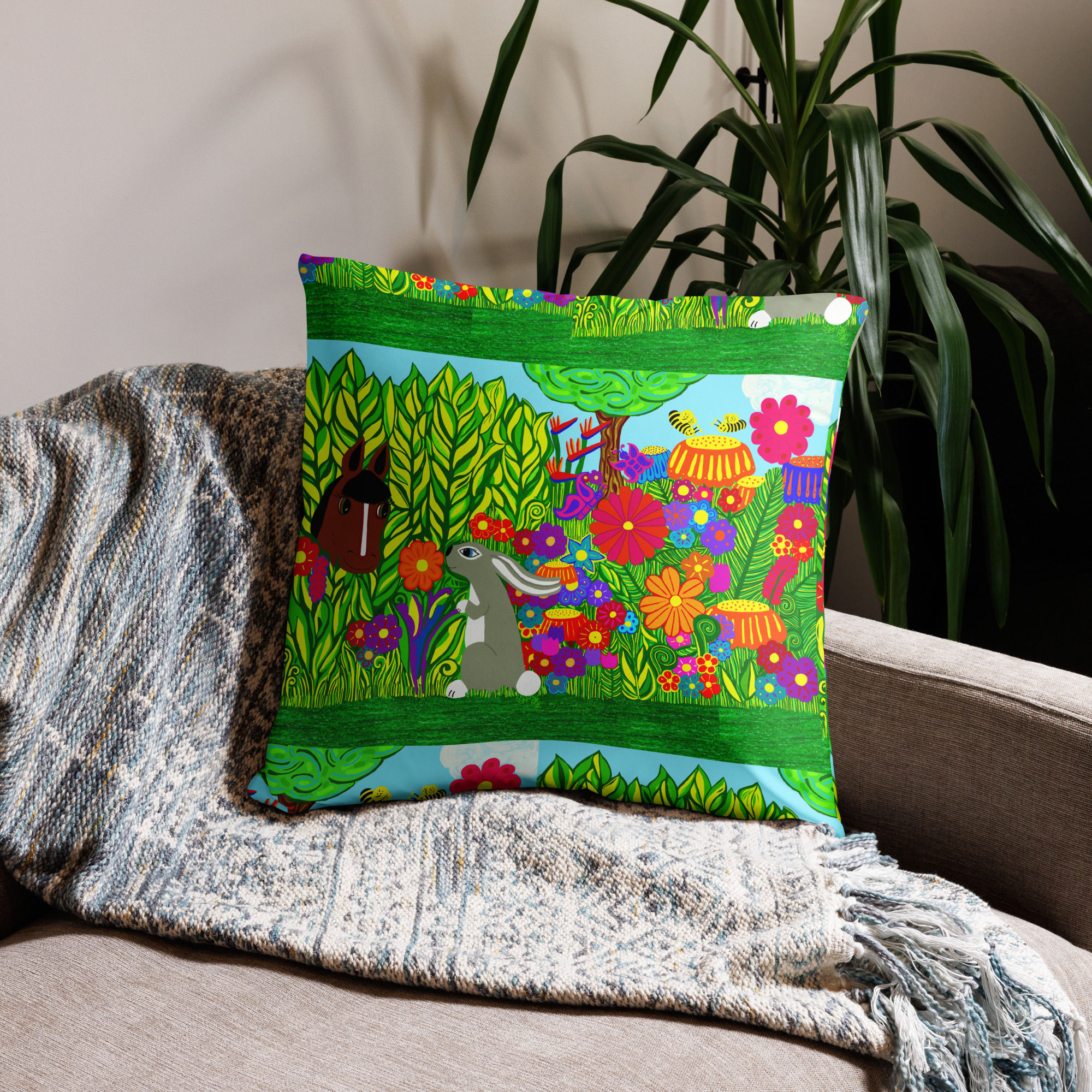 Basic Pillow  ELOISE & BUNNY CORNPATCH - 3 SIZES