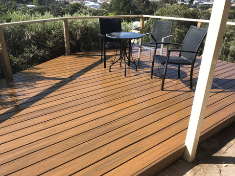 decking builder sydney by 5 star decking 
