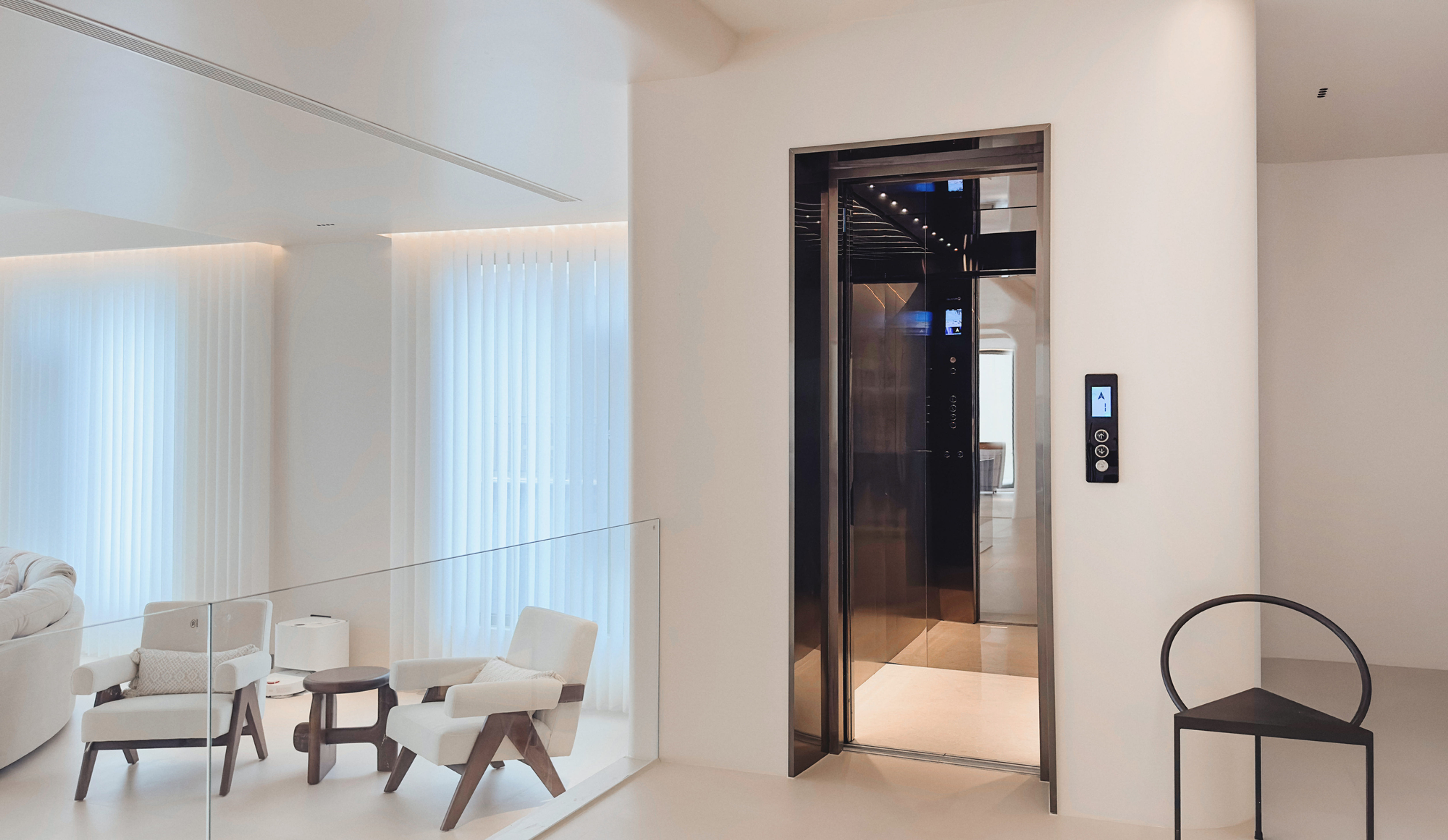 HomeLift Rumah Tipe Kabin Mewah