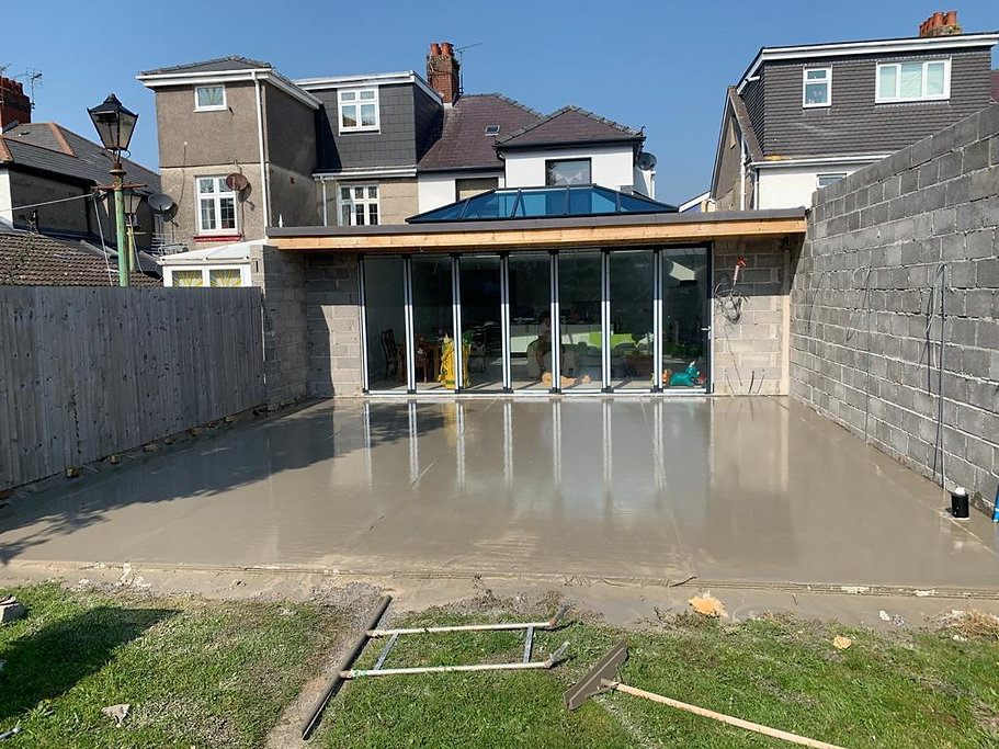 screeding new floor for awesome extensio
