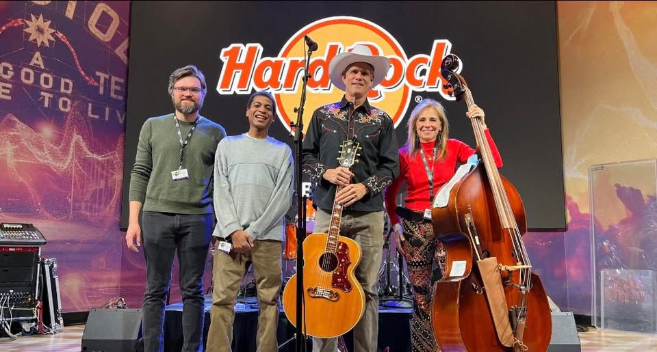 My New Favorites Live at MWB