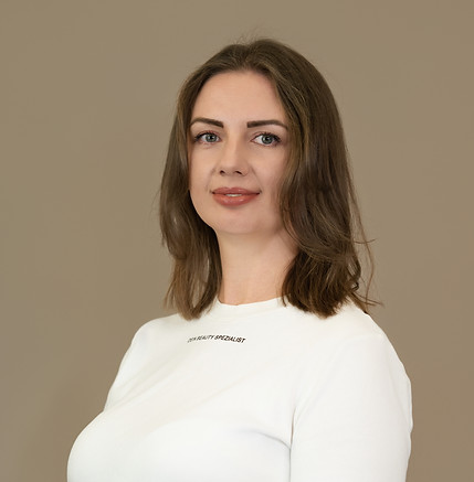 Diana final edit-(5 of 49)_edited.jpg