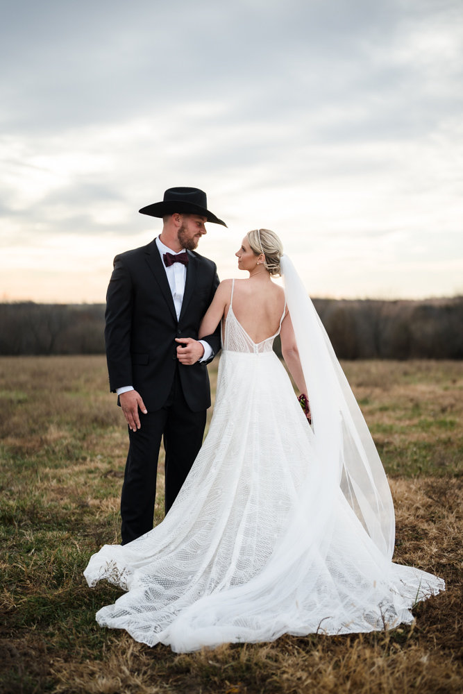 Countryside Wedding | Bailey & Cody
