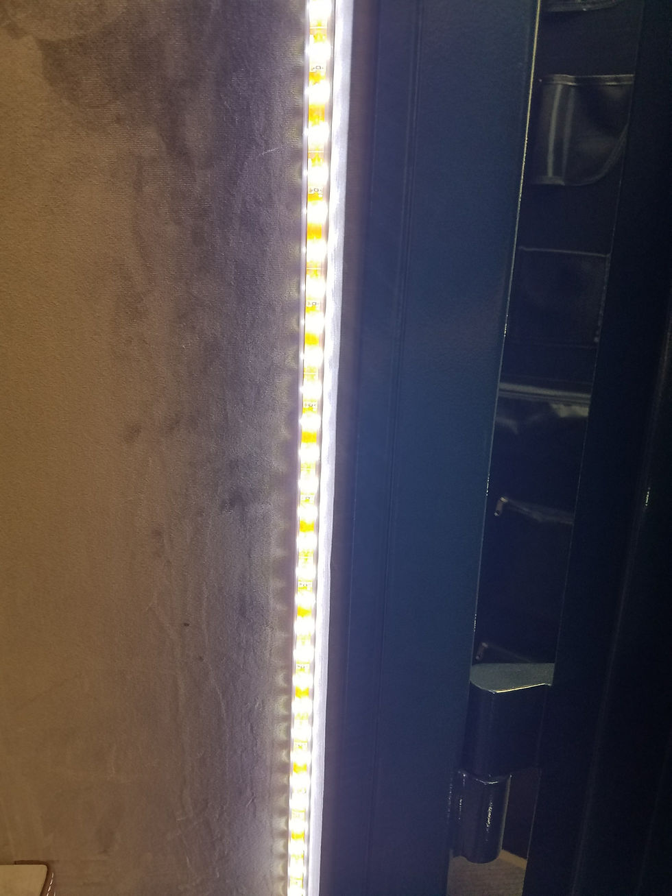 Thumbnail: Format Gun Safe, 57 Gun, Model DLX50W