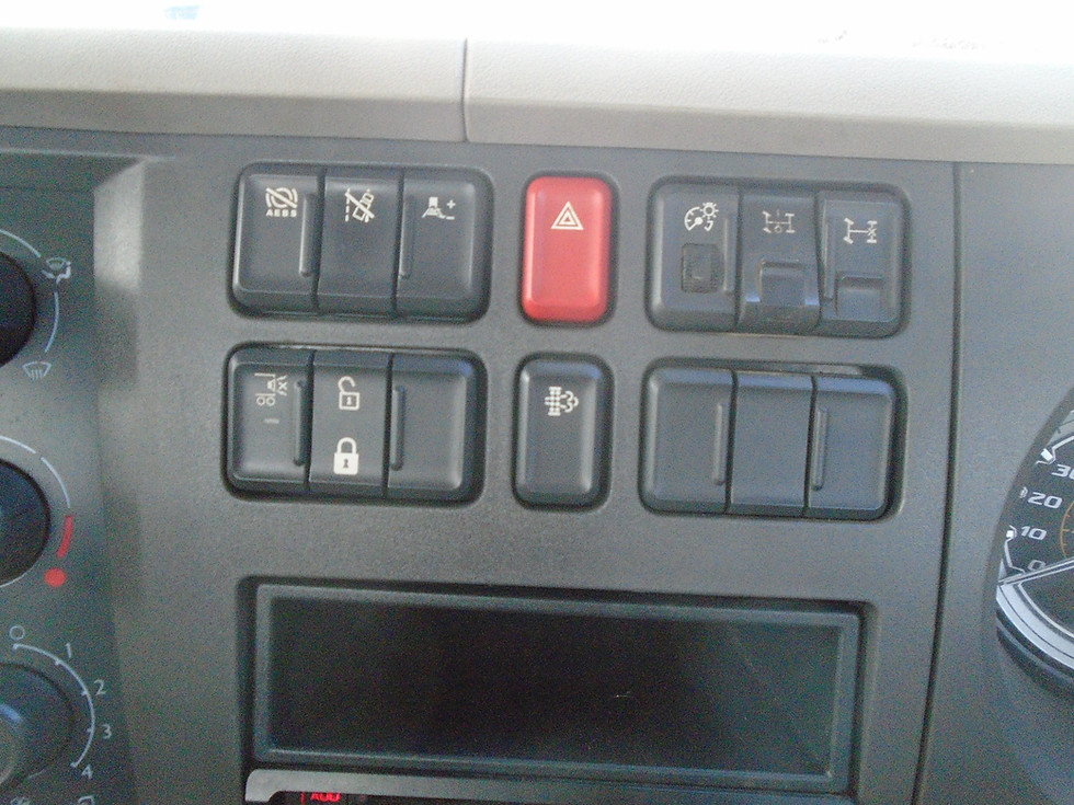 Thumbnail: 2020 DAF LF45-160 7.5T TIPPER.