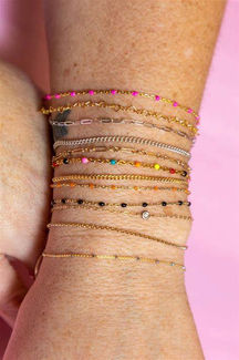 Permanent jewelry studio