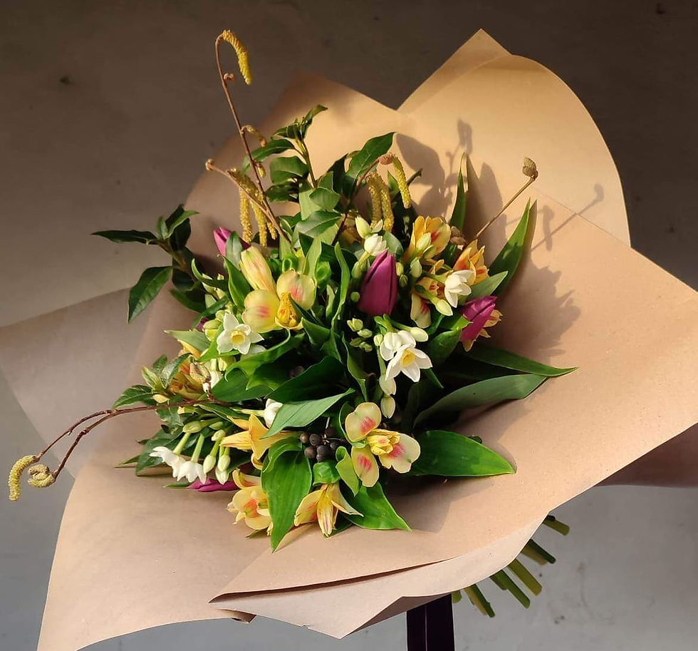 Thumbnail: Florist's Choice Gift Bouquet