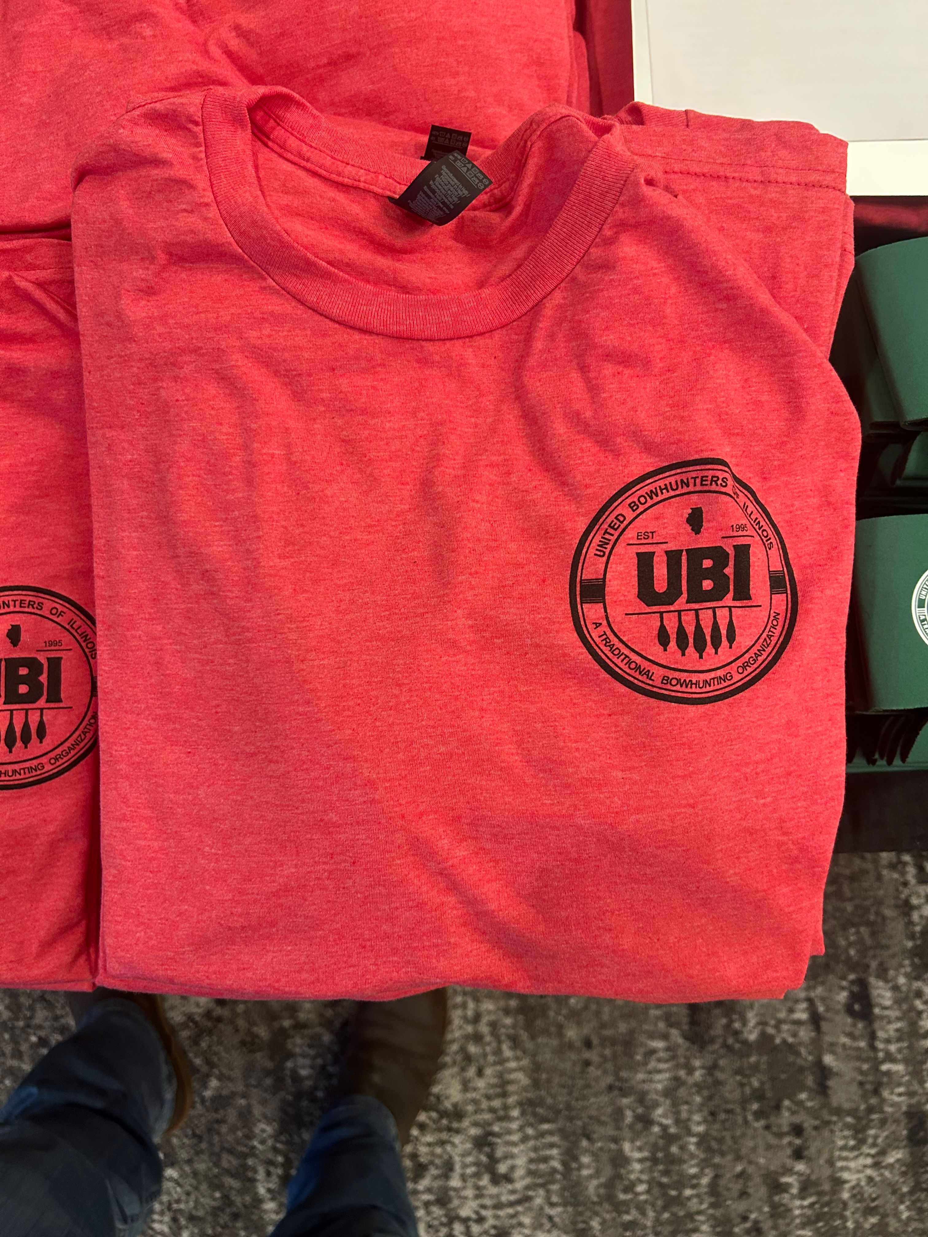 UBI T-Shirt - Heather Red