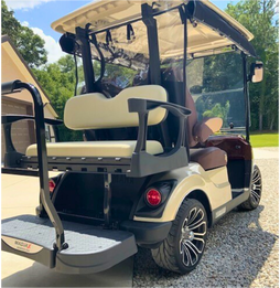 Golf cart used in Florida retirement community