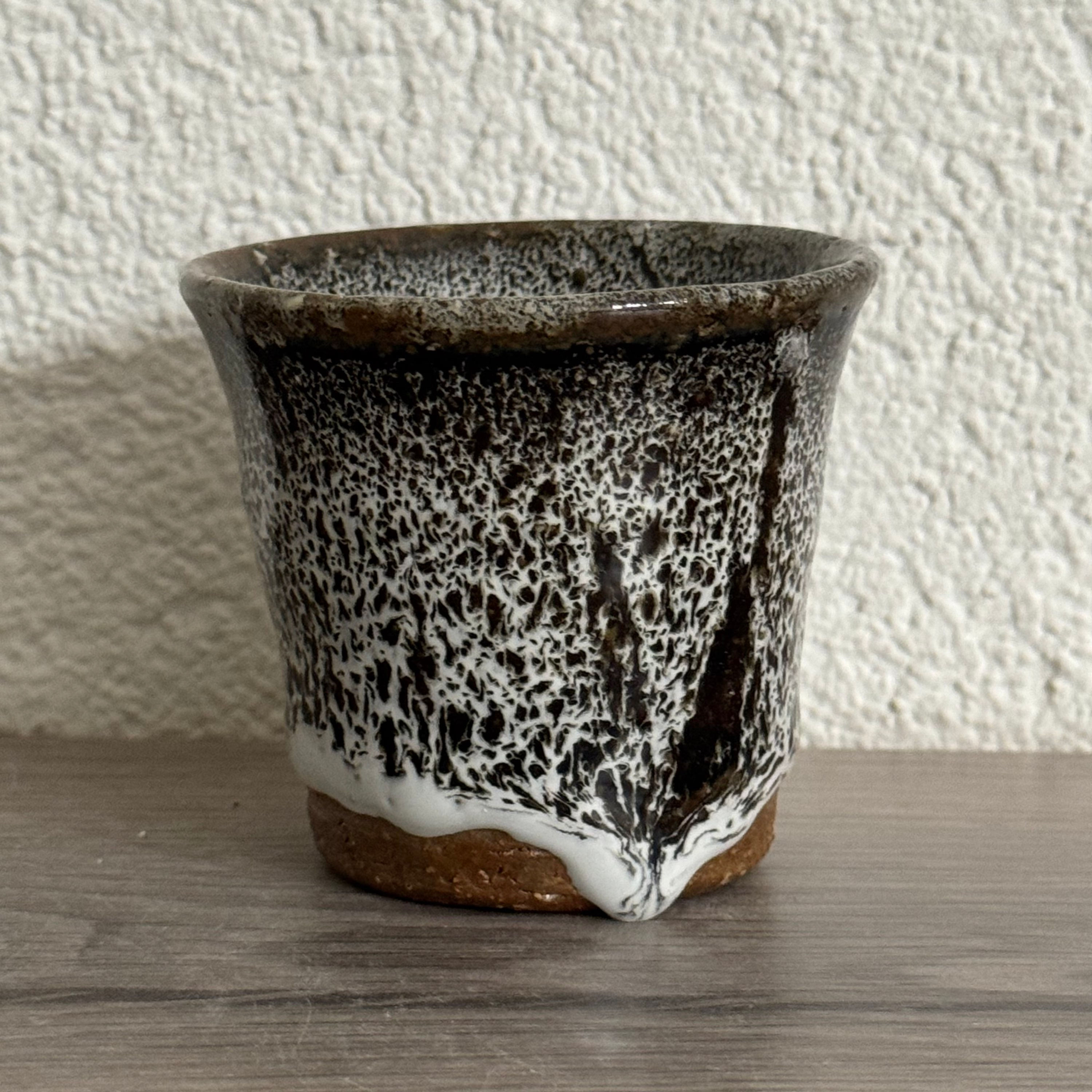 C041)Hagi ware Seigan Yamane espresso cup,sake cup