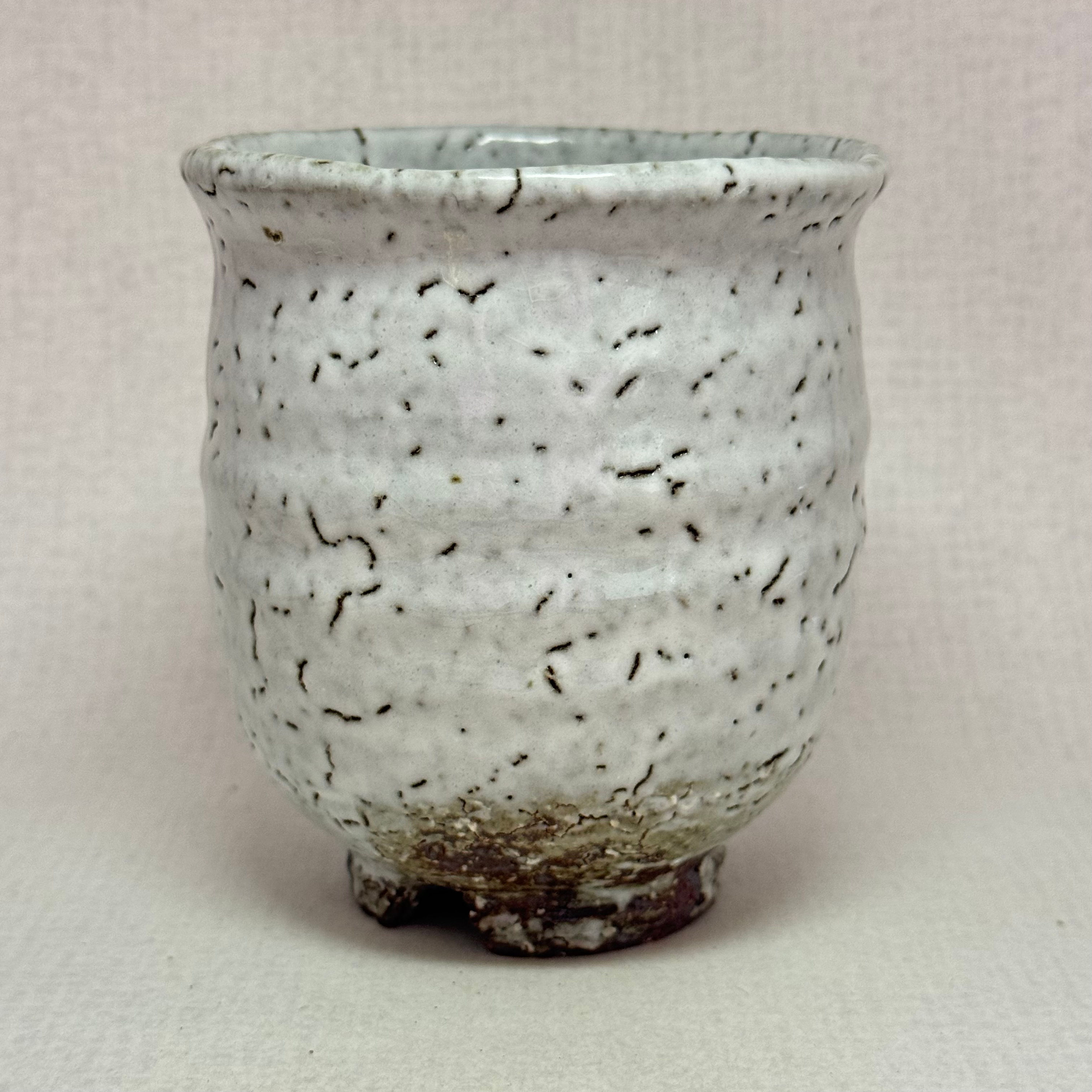 AG92)Hagi ware Kunisuke Nakahara tea cup