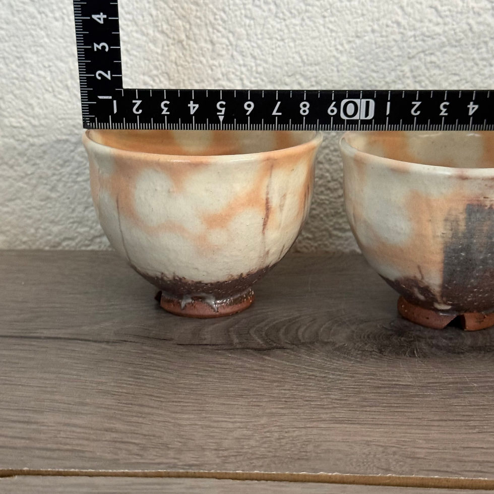 Thumbnail: D069)Hagi ware Yuka Matsuo tea cup(2 for €30,00)